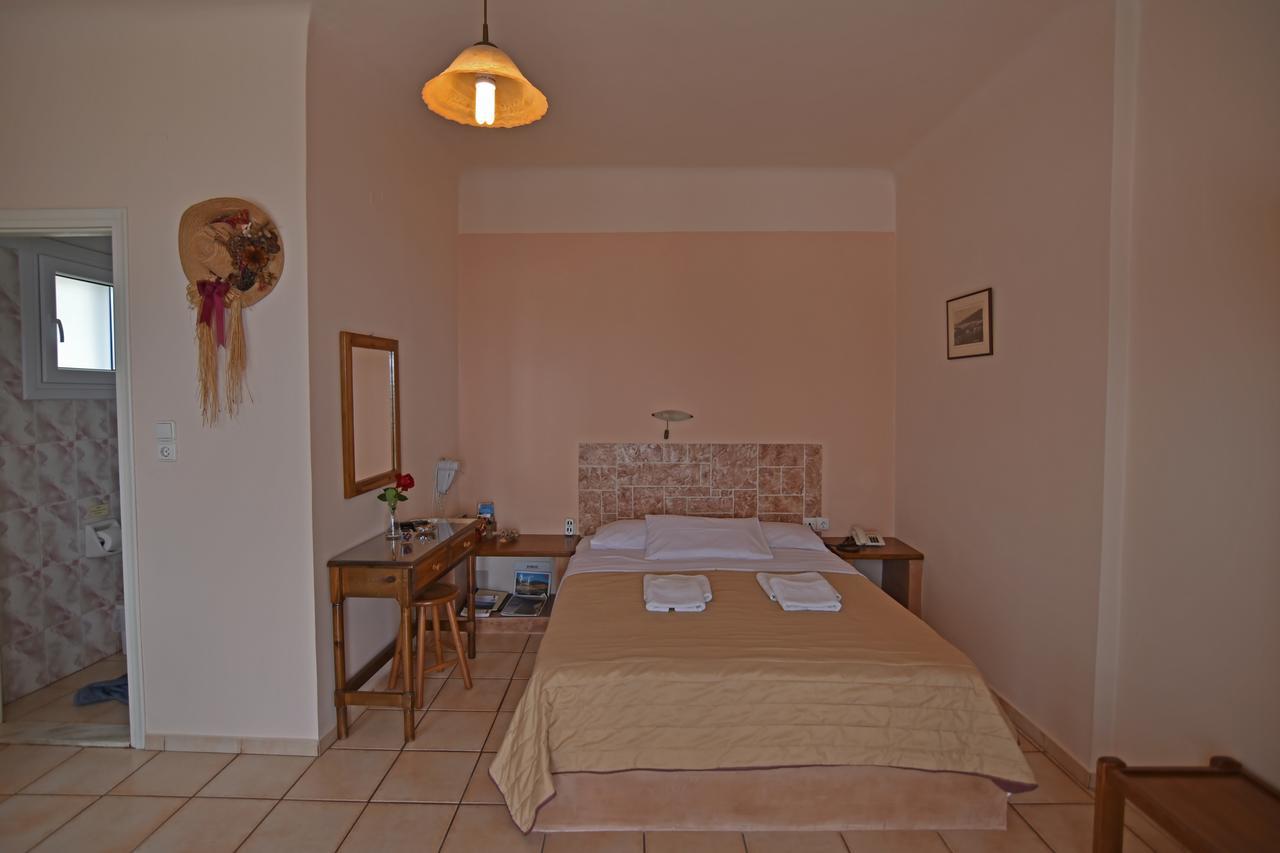 Sarris Planet Apartment Ermoupoli Ngoại thất bức ảnh