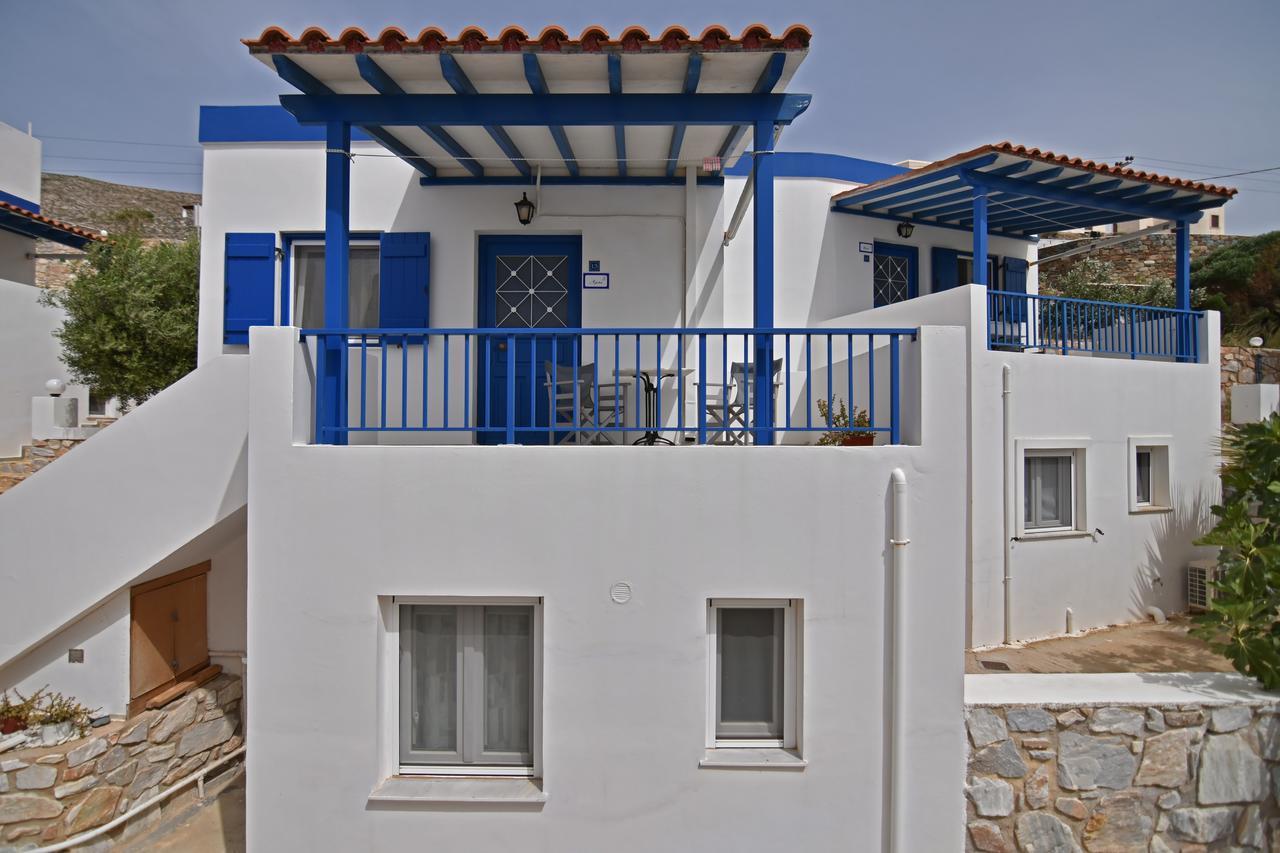 Sarris Planet Apartment Ermoupoli Ngoại thất bức ảnh